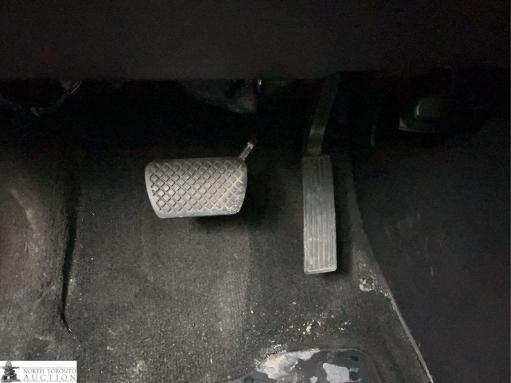 2014-chevrolet-equinox-image-23