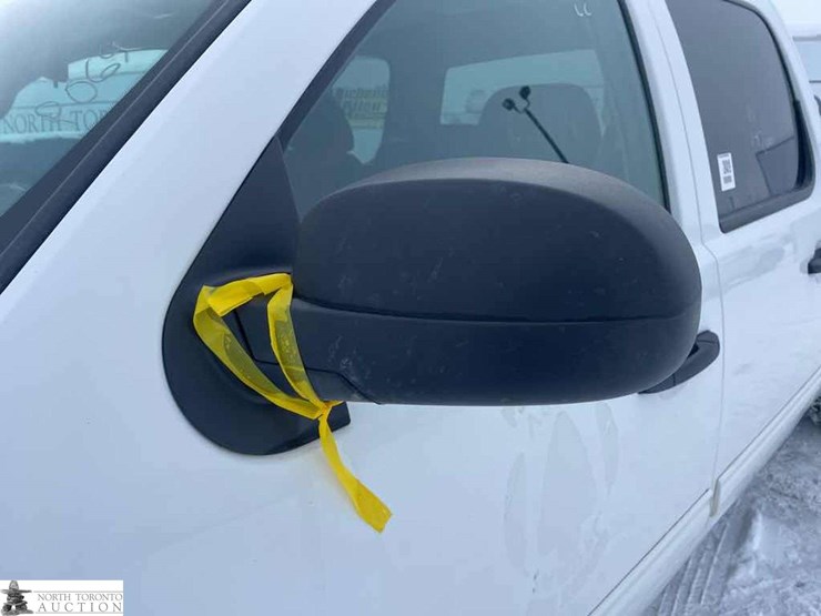 2011-chevrolet-k2500-image-36