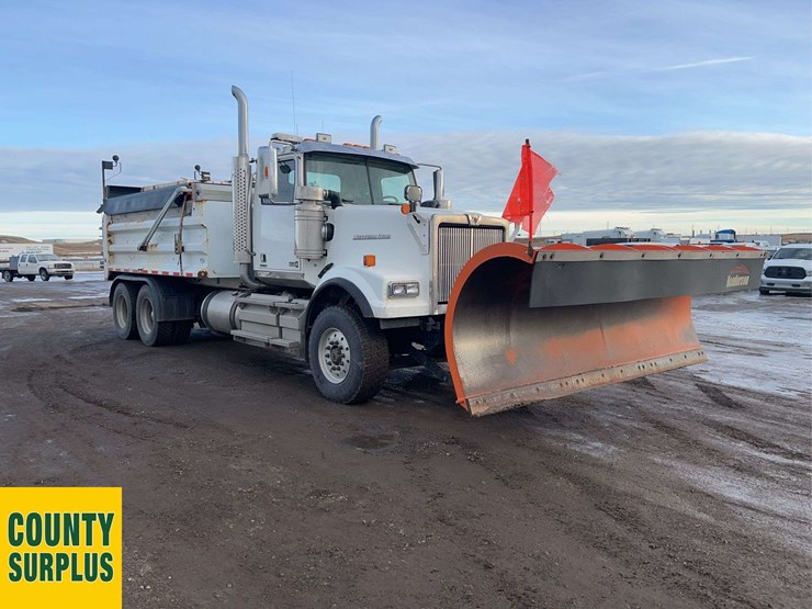 2016-western-star-4900-image-2