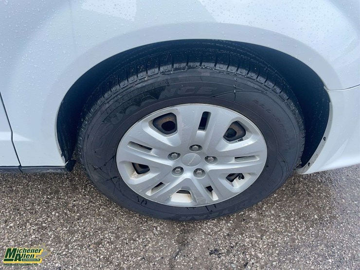 2020-dodge-grand-caravan-se-image-22