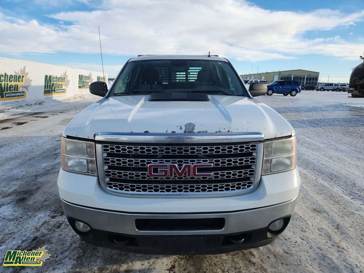 2013-gmc-sierra-2500hd-image-6