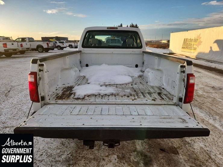 2008-ford-f350-image-16