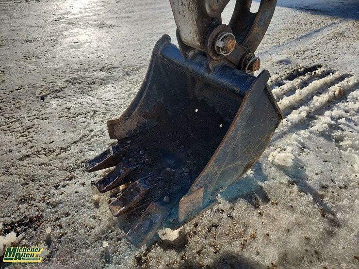 2013-bobcat-324-image-26