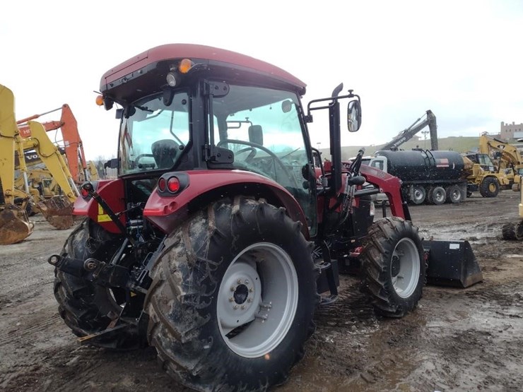 case-ih-farmall-95a-image-28