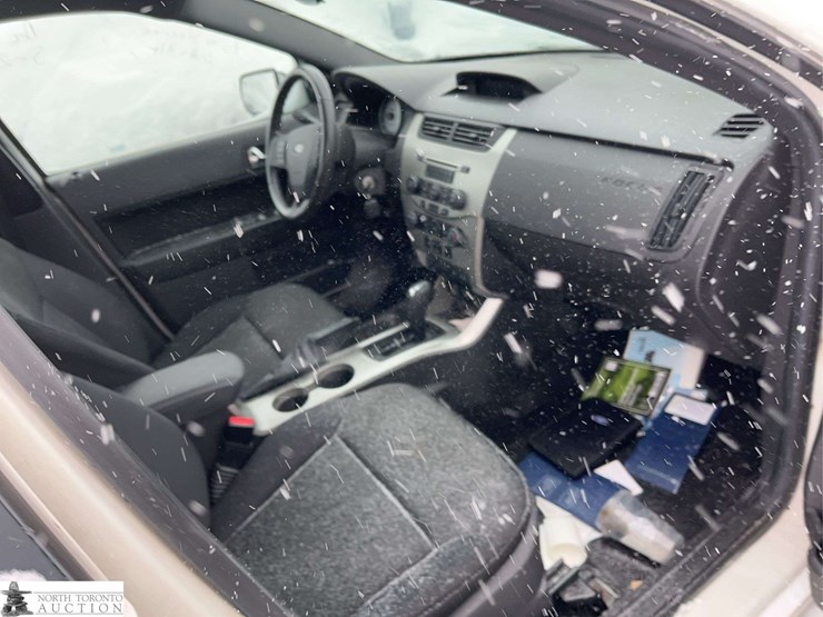 non-operable-2011-ford-focus-se-image-23