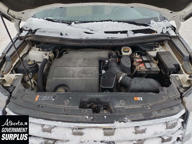 2017-ford-explorer-image-29