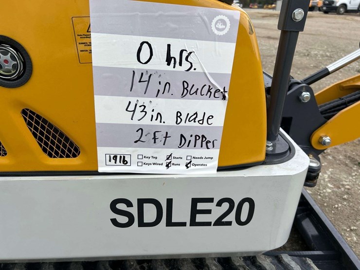 2025-sdlanch-sdle20-diesel-mini-excavator-image-23