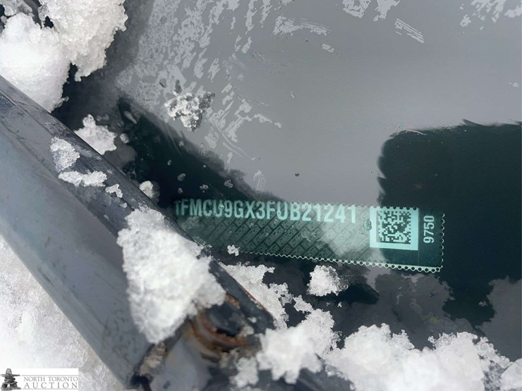 2015-ford-escape-image-9