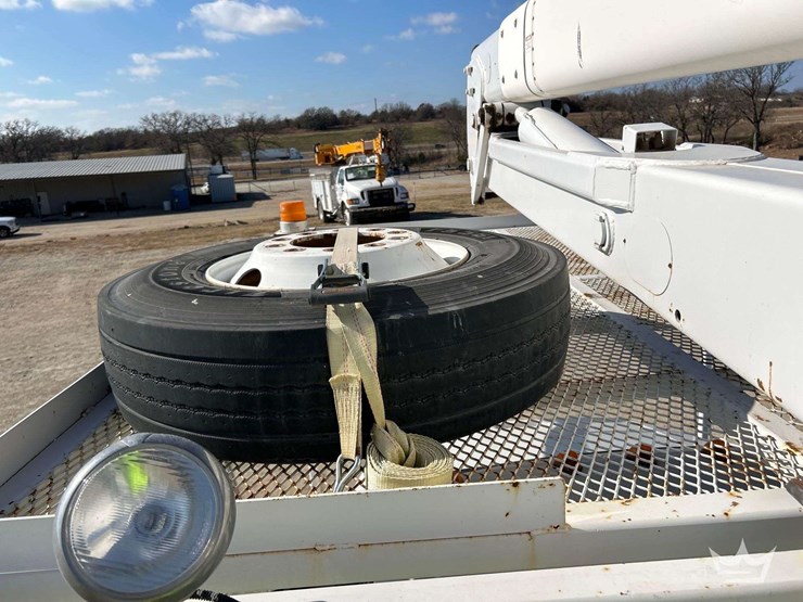 2007-ford-f750-image-35