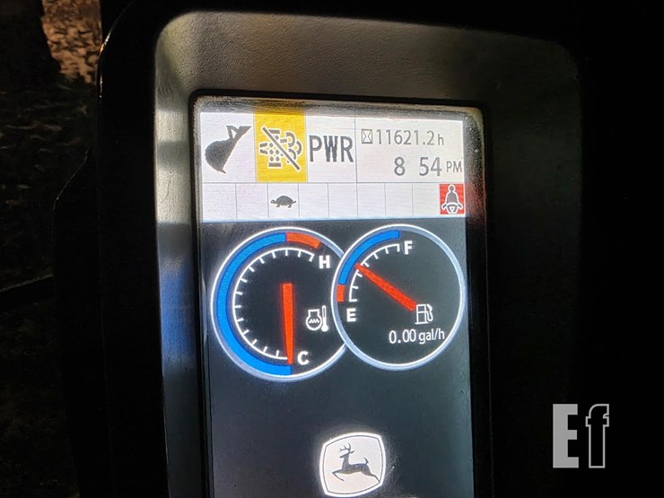 deere-350g-lc-image-11