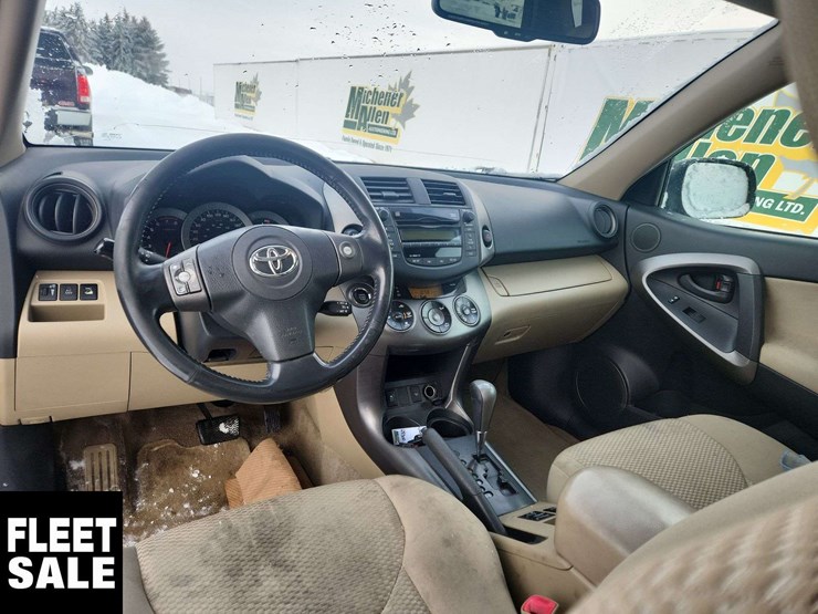 2009-toyota-rav4-image-23