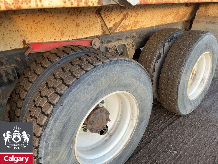 2019-international-workstar-7400-image-10