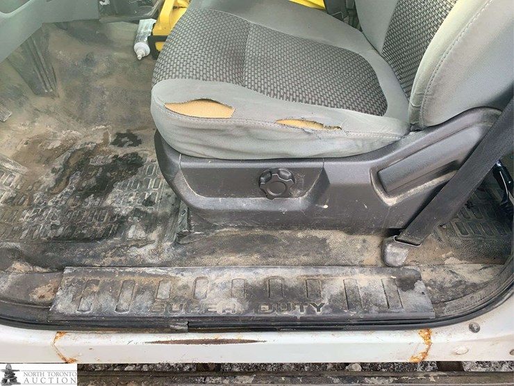 2013-ford-f250-image-42