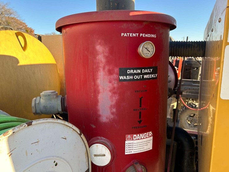 vermeer-vac-trailer-image-19