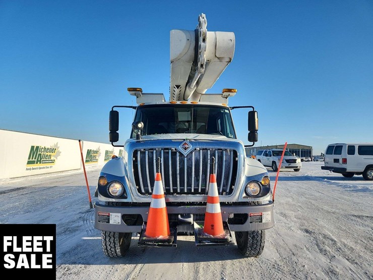 2012-international-workstar-7400-image-9