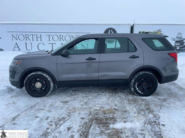2019-ford-explorer-police-interceptor-image-2