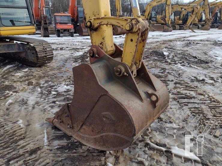 2004-komatsu-pc120-6e0-image-18