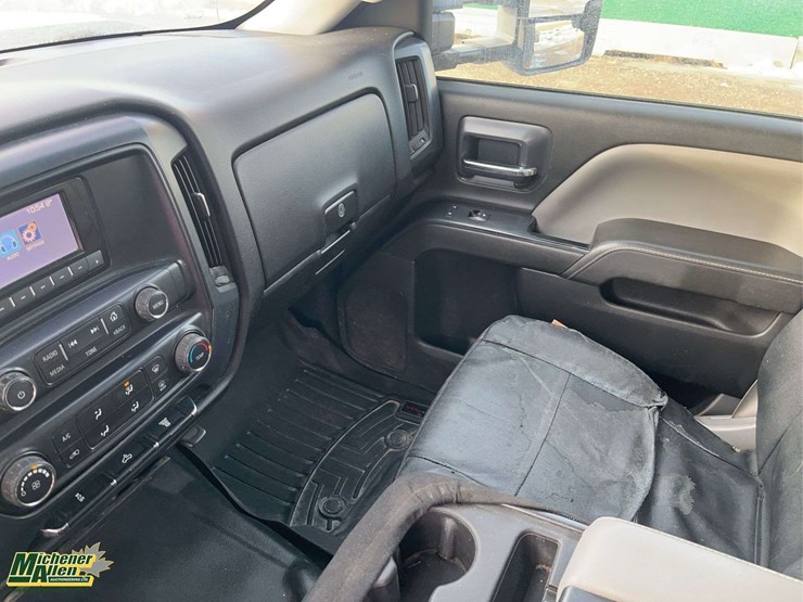 2015-chevrolet-silverado-3500hd-image-20