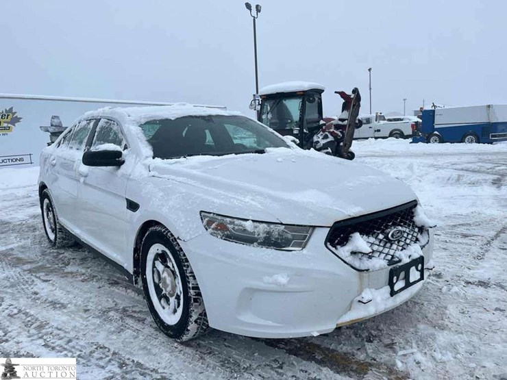 2013-ford-taurus-police-inte-image-3