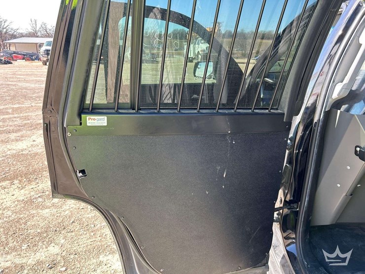 2019-chevrolet-tahoe-image-19