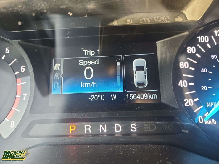 2018-ford-edge-image-26