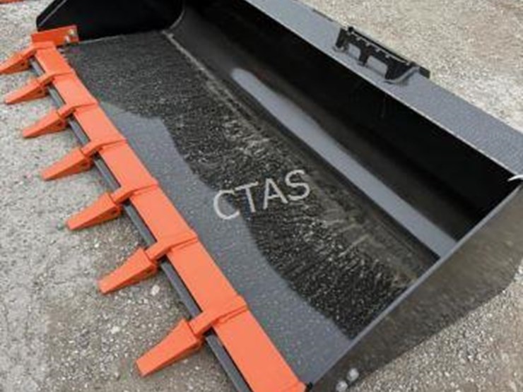 #140-•-80"-skid-steer-bucket-w/-teeth-image-1