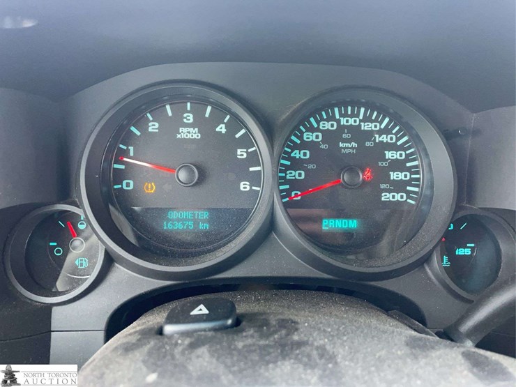 2013-chevrolet-silverado-1500-ls-image-20