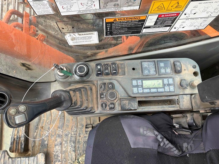 2013-doosan-dx180-lc-3-image-15