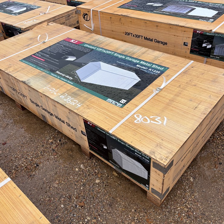 #8031 • SINGLE GARAGE METAL SHED