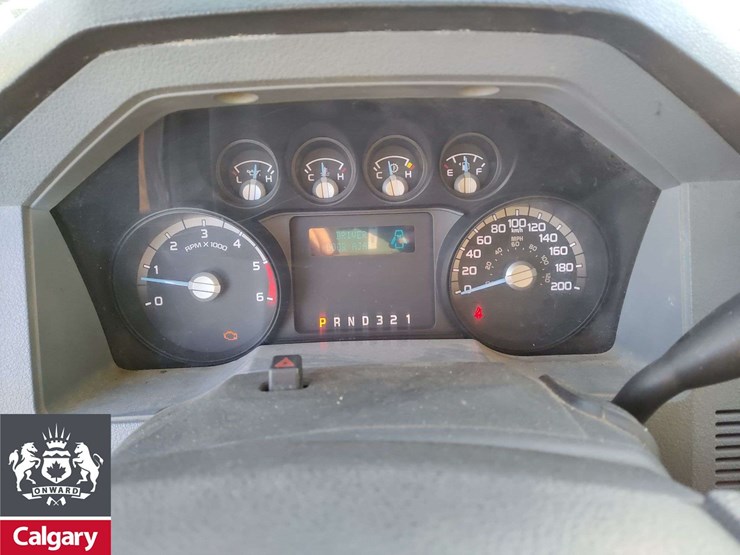 2015-ford-f550-image-15