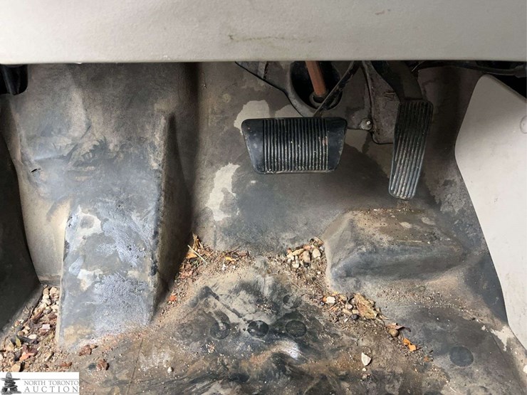 2014-ram-c/v-tradesman-image-24