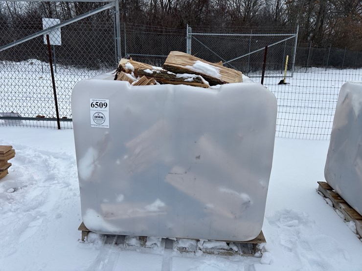 #6509-•-e1.-bin-of-hardwood-fire-wood-image-1