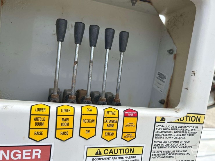 2017-ford-f550-image-29