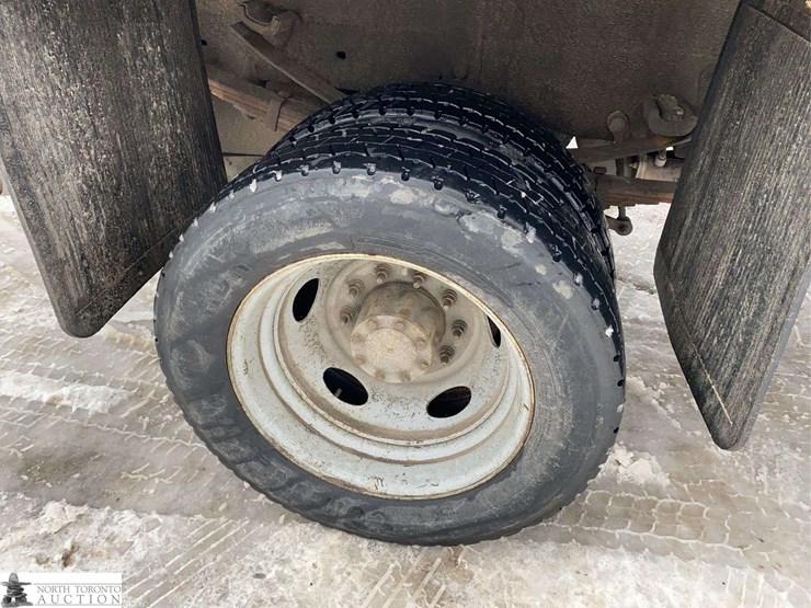 2013-ford-f450-image-13