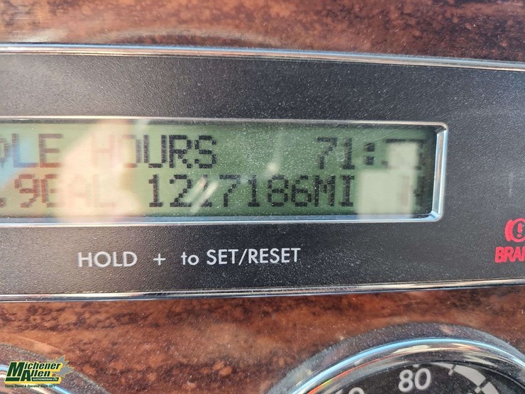 2009-freightliner-cascadia-t/a-sleeper-tractor-image-34