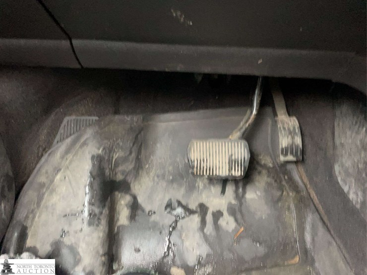 2015-ford-escape-image-18