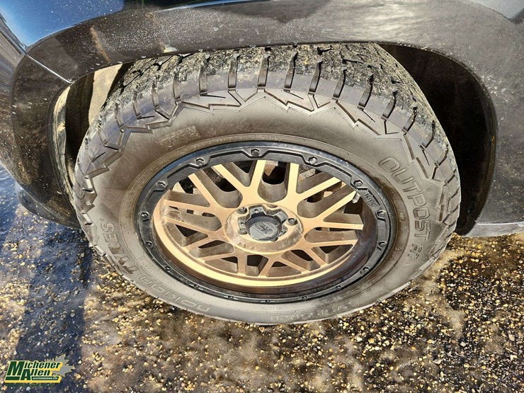 2014-jeep-grand-cherokee-image-9