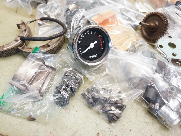 harley-davidson-miscellaneous-parts-lot-image-2