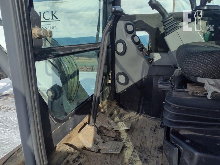 2012-bobcat-e45-image-12