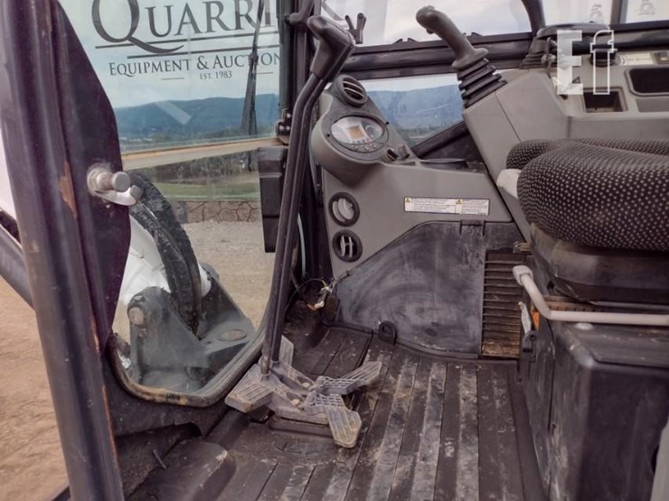 2021-bobcat-e35i-image-12