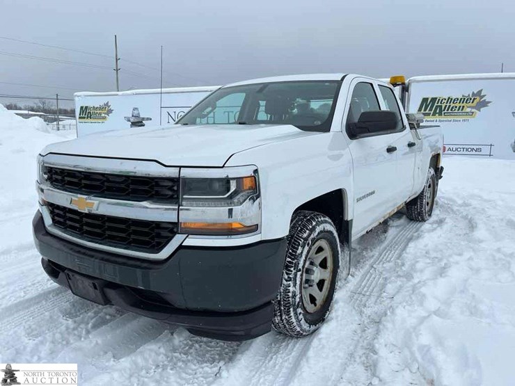 2016-chevrolet-silverado-1500-image-1