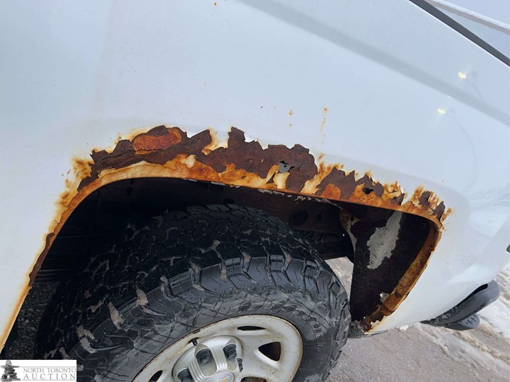 2015-chevrolet-k1500-image-37