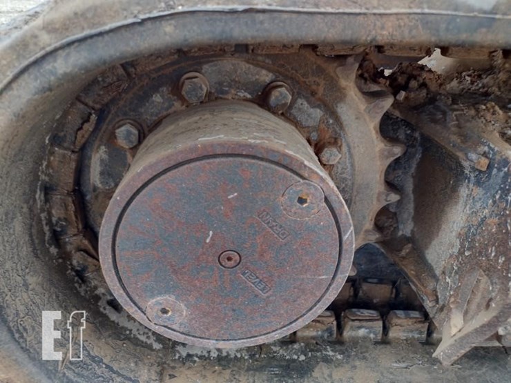 2022-deere-26g-image-35