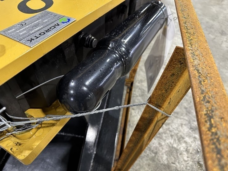 2025-agt-pd680-pz-post-driver-image-6