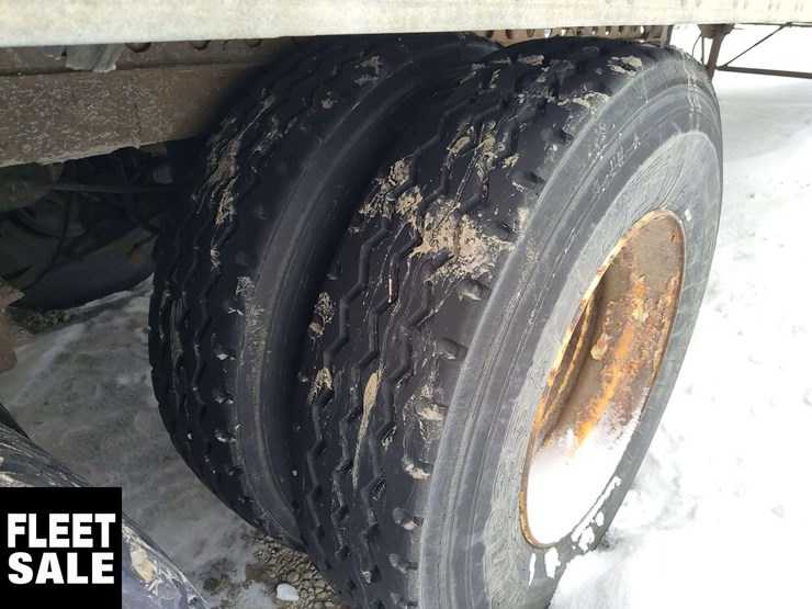 2000-stoughton-trailer-image-15