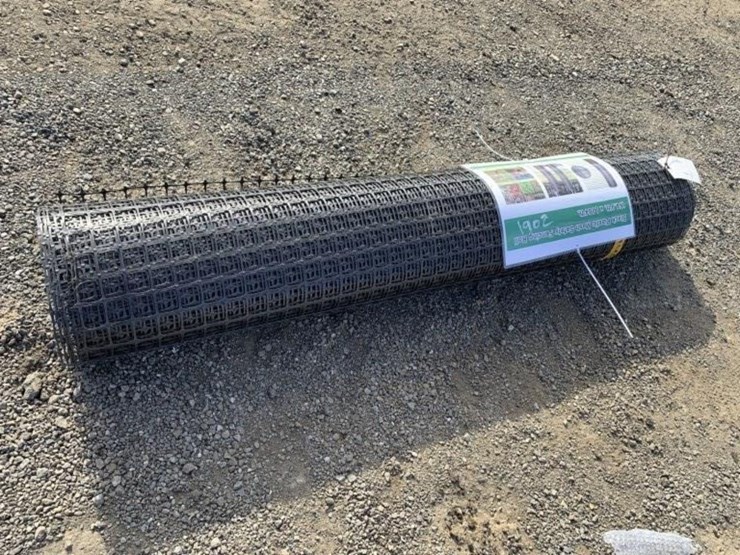 unused-4.9ft-x-164ft-plastic-mesh-safety-fencing-image-1