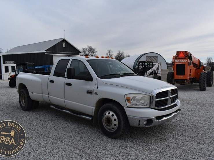 2007-dodge-ram-3500-image-15