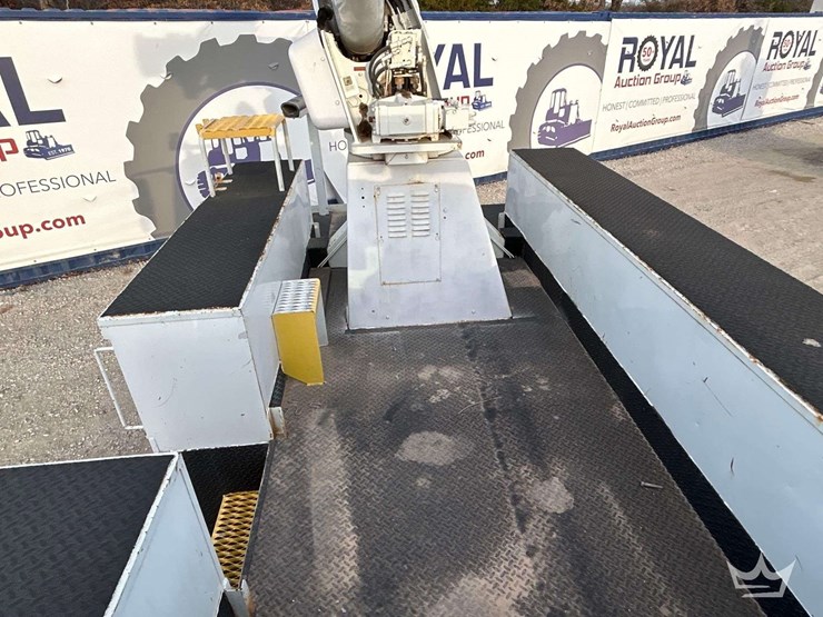 2004-international-durastar-4300-image-31