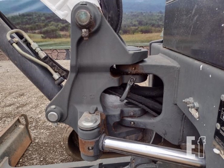 bobcat-e32i-image-24