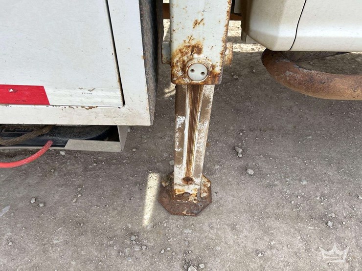 2019-ford-f550-image-40